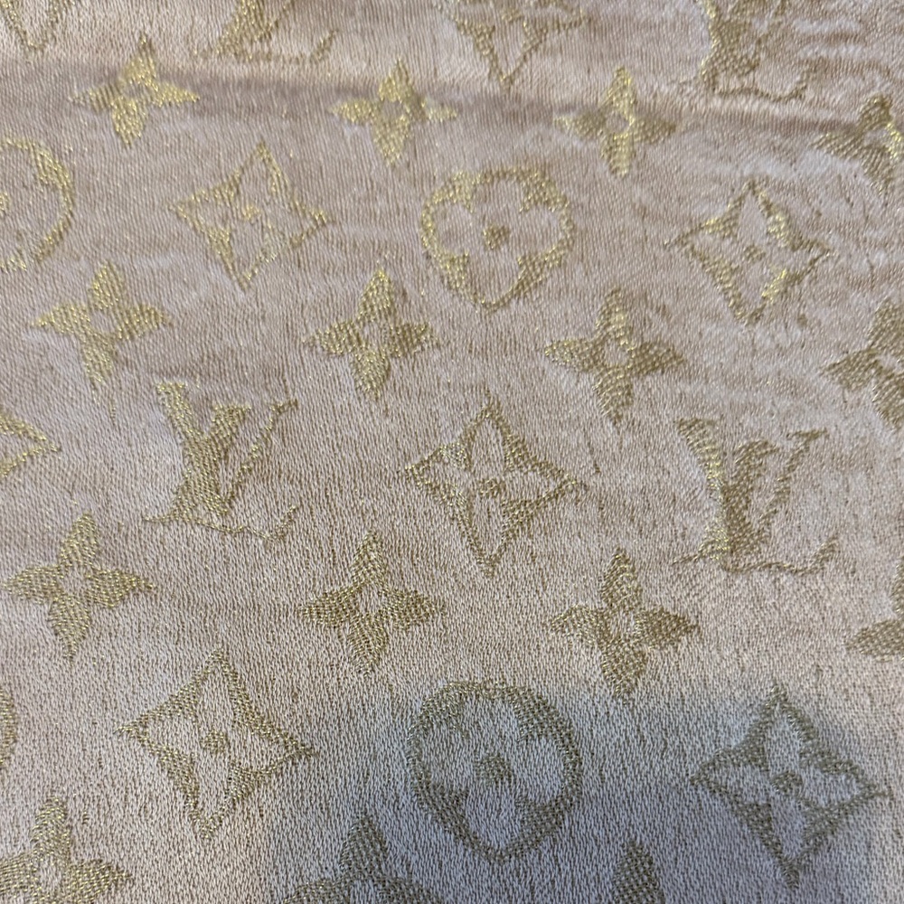 Authentic Louis Vuitton Pink and Gold Chale Monogram Metallic Scarf - Picture 4 of 7